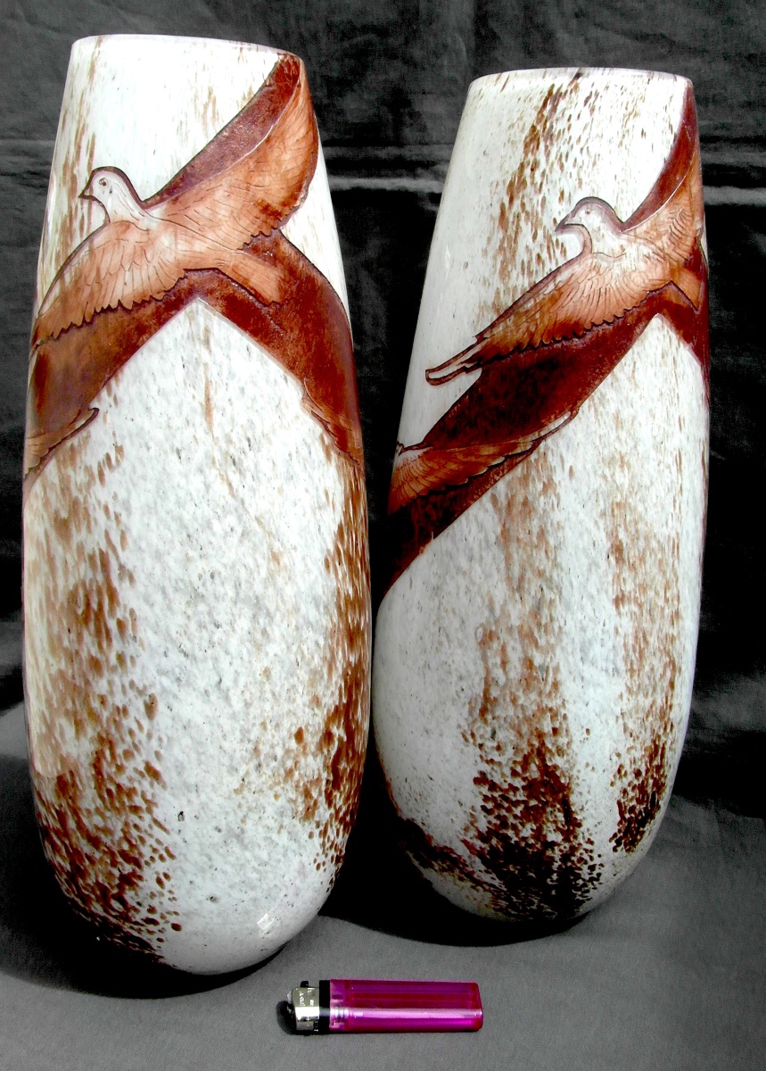 Paire de vase art-déco aux colombes par Legras, gravée, 38 cm, era daum galle 1920-photo-4
