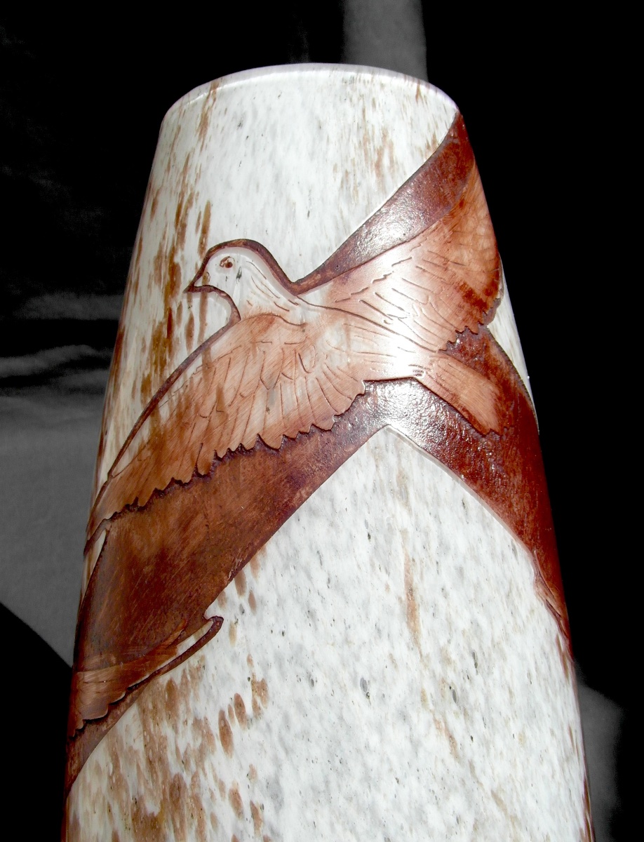 Paire de vase art-déco aux colombes par Legras, gravée, 38 cm, era daum galle 1920-photo-5