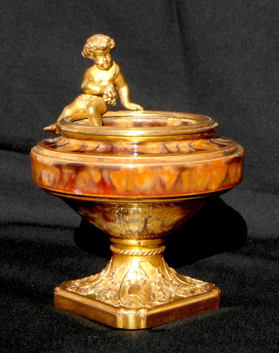 Art Nouveau Ring Sizer Featuring Ceramic And Bronze Putti By Paul Louchet, From The Daum Susses Era, Or