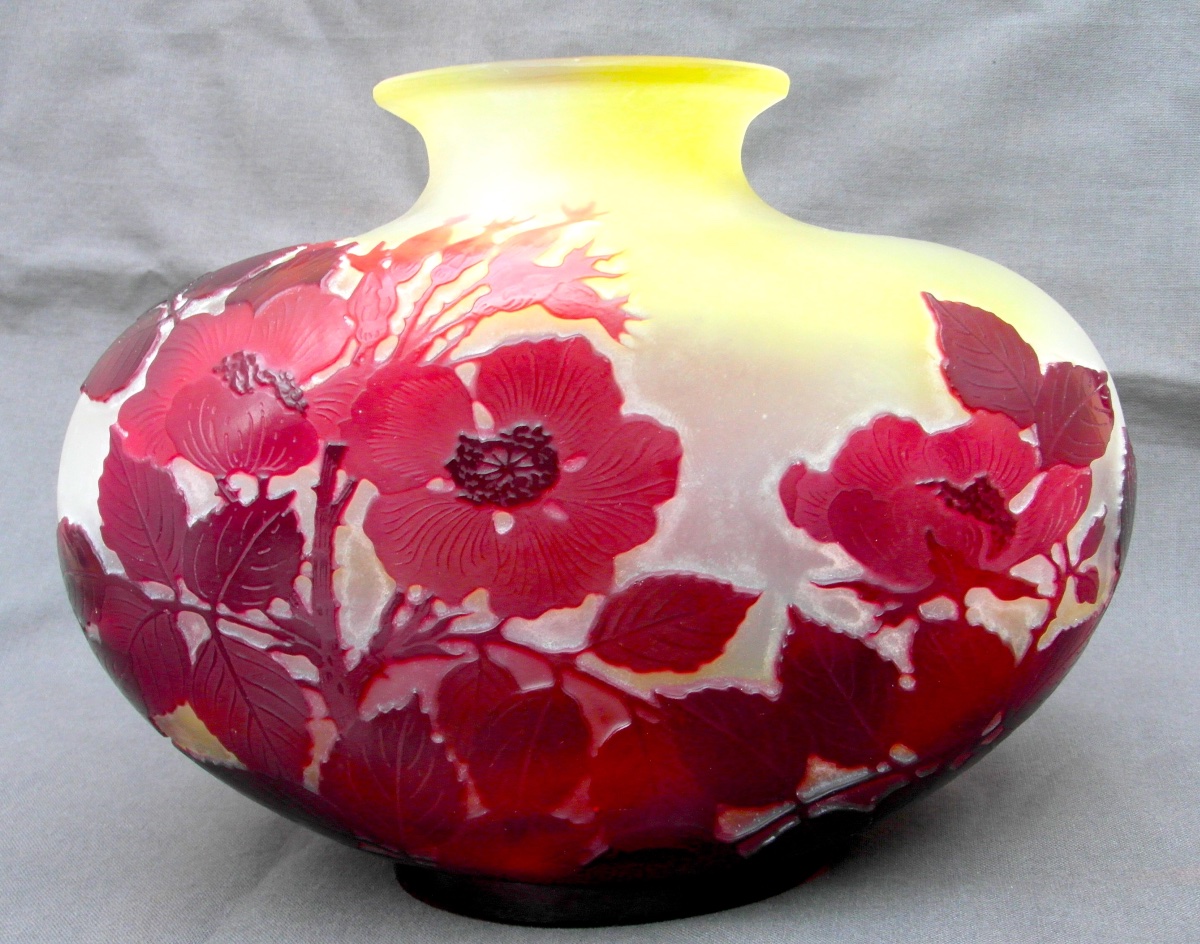 Vase aux roses rouges intenses par Gallé, parfait, era Daum 1900 Art-Nouveau-photo-6
