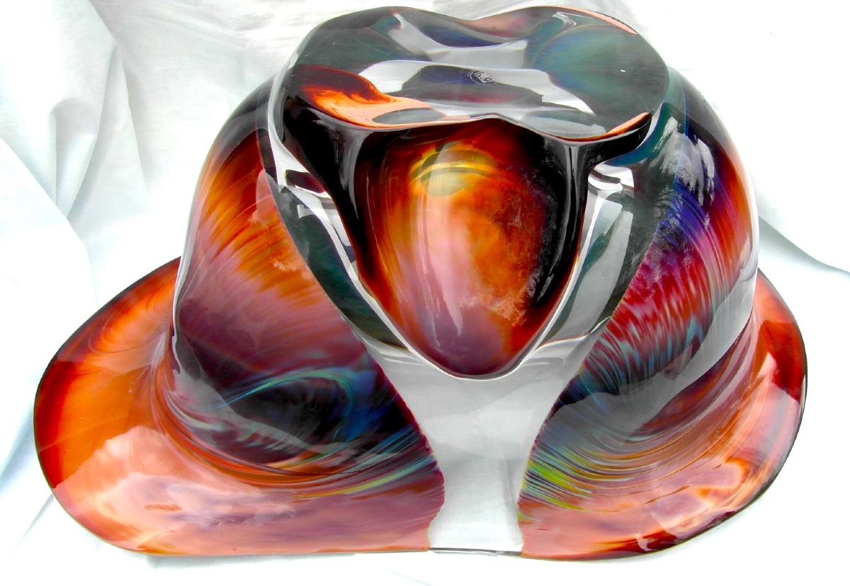 A Large Glass Goblet Known As "calcedonia," Designed By Dino Rosin In Murano; It Was Made By Daum Galle-photo-2