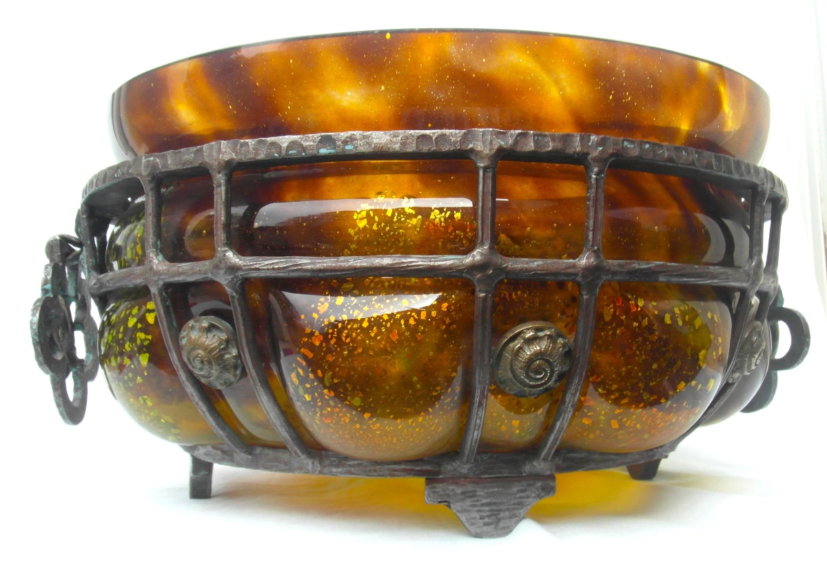 Large Art Deco Bowl With Wrought-iron Frame By Daum And Majorelle, In Perfect Condition, From The Galle Era, 1920-photo-1
