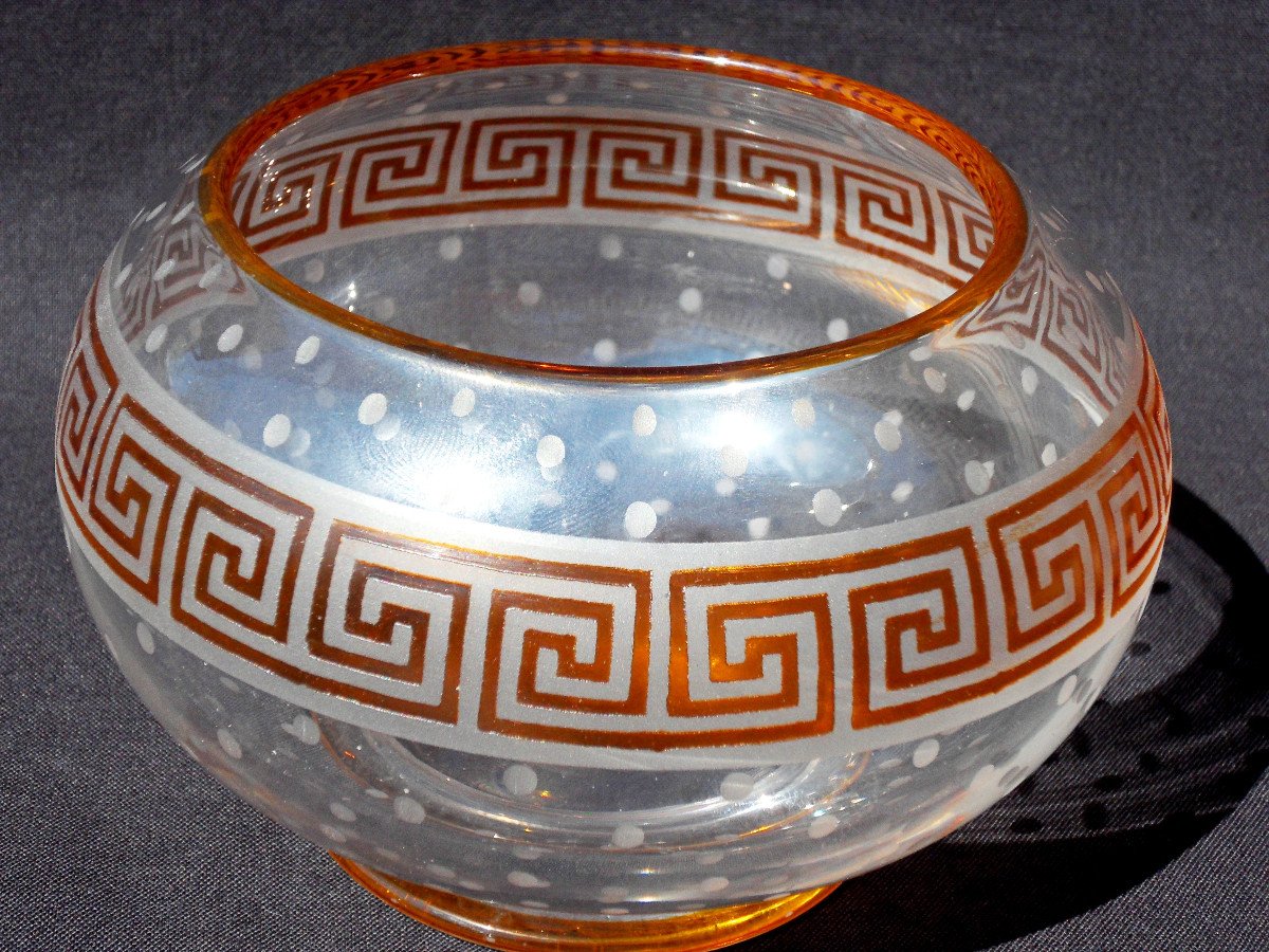 Beautiful And Rare Baccarat Cup Engraved With Acid, "frieze In The Antique", Era Daum Galle, Circa 1880-photo-2
