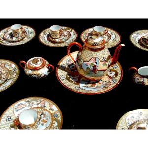 Service à café complet en porcelaine "coquille d'oeuf " en satsuma, période Meji , era 1900