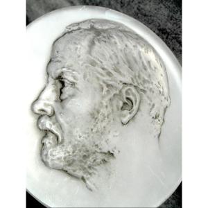 Médaille en cristal, portrait de Louis Pasteur par RENE LALIQUE, 1922, parfait era Daum Gallé