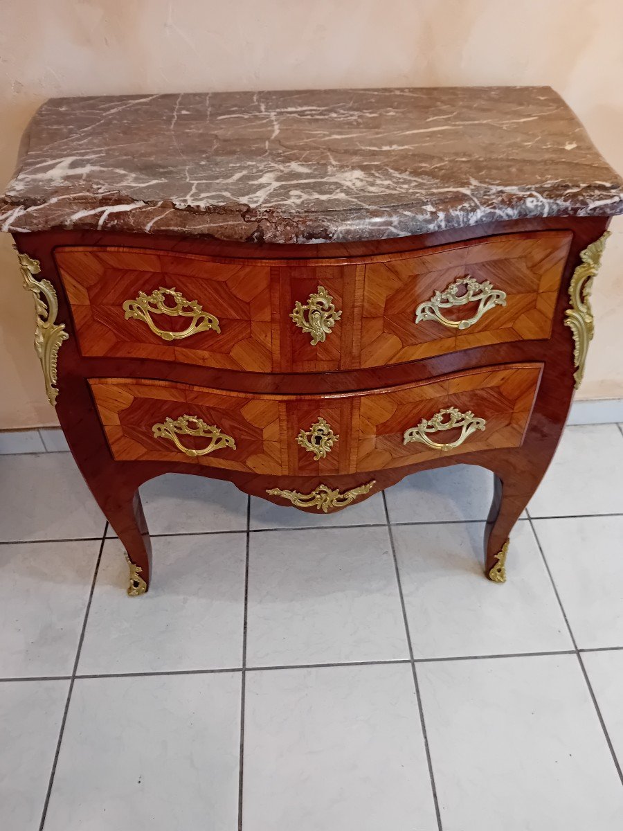 Curved Chest Of Drawers Louis XV Marquetry 18th Century 