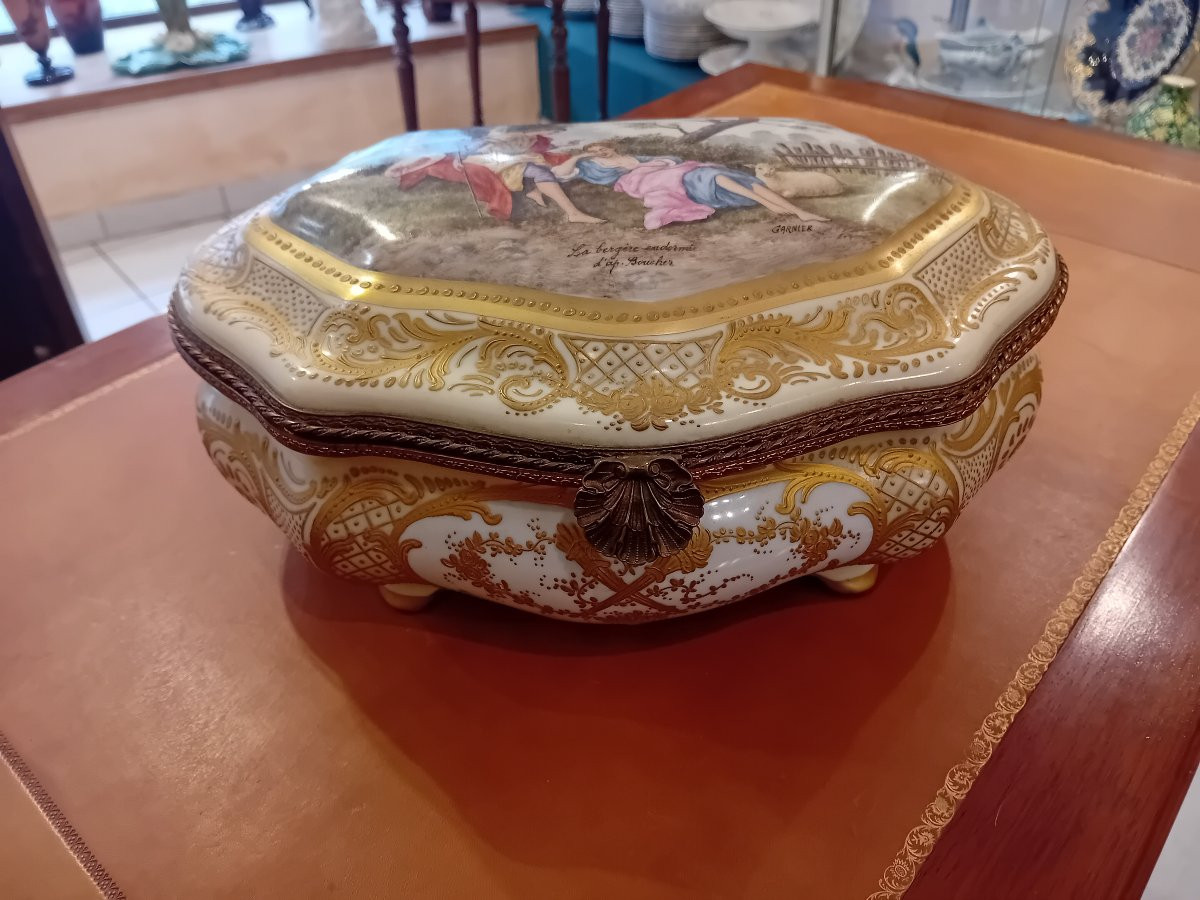 Late 19th Century Porcelain Box In The Style Of Sevres Signed Garnier-photo-4