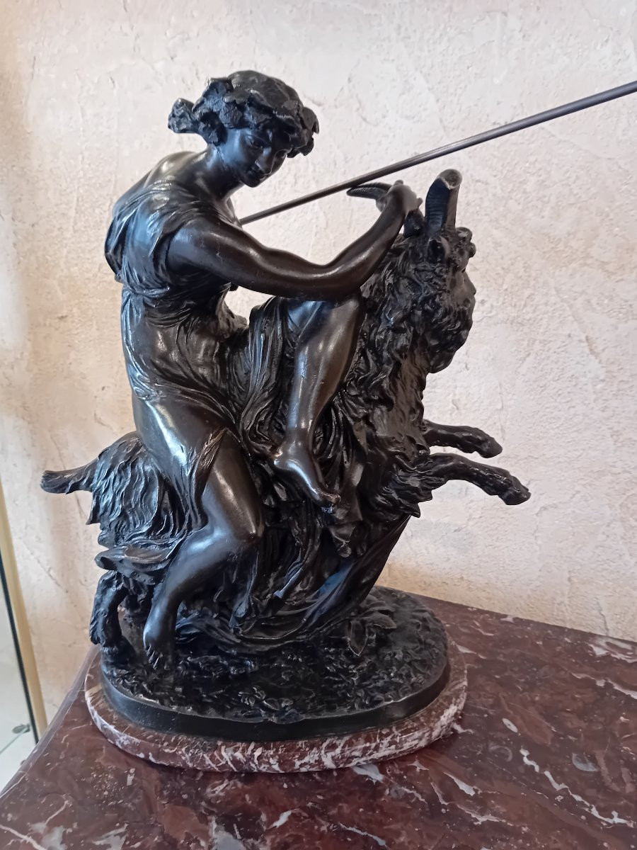 d"après Clodion BRONZE à patine brune Bacchante chevauchant un bouc -photo-3