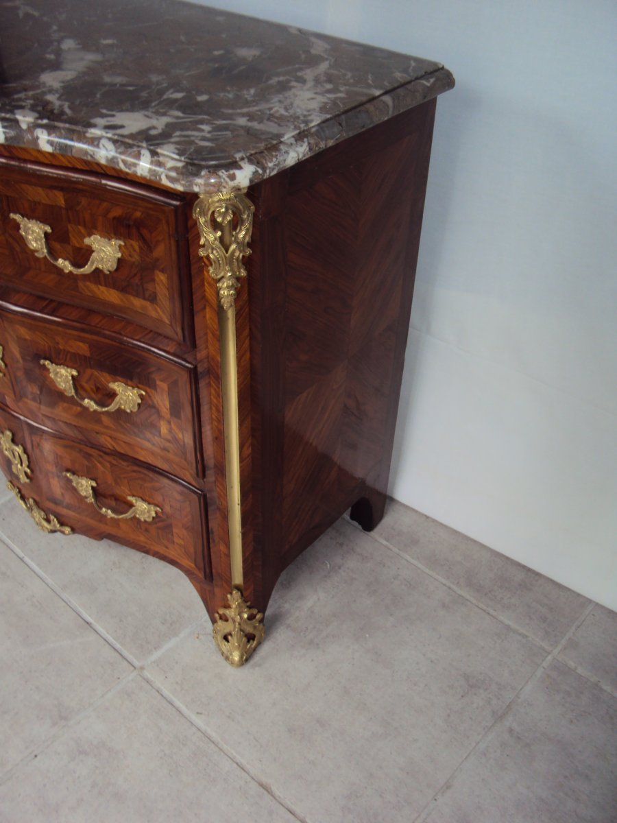 Petite Commode Galbee  placage marqueterie de bois De Violette Epoque XVIIIème-photo-2
