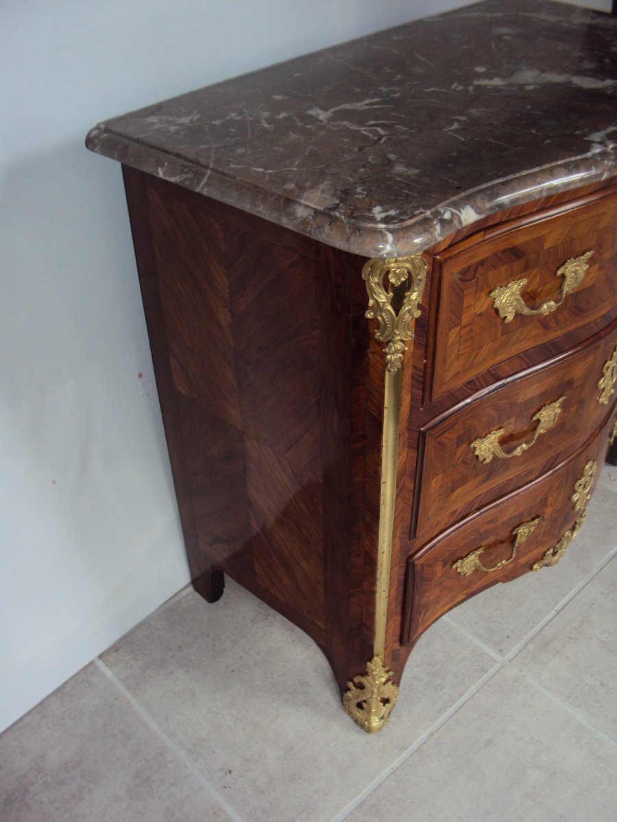 Petite Commode Galbee  placage marqueterie de bois De Violette Epoque XVIIIème-photo-3