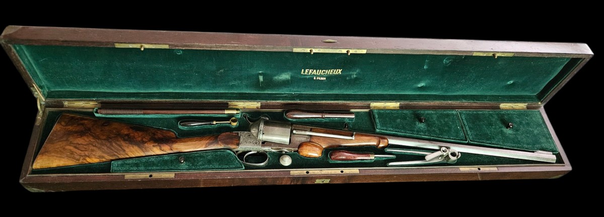 Carabine revolver lefaucheux en coffret 