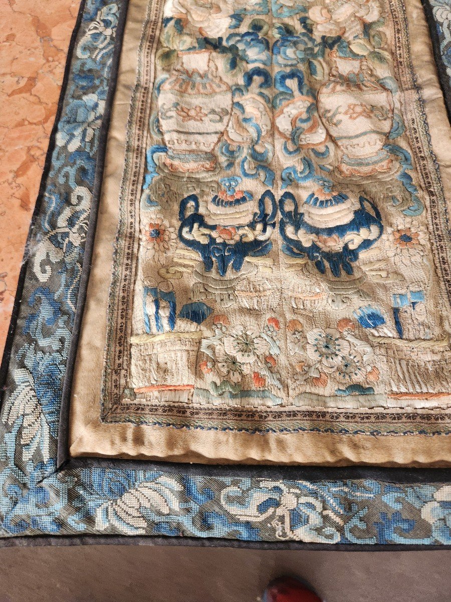Silk Panel Decor Vases China 19th -photo-1