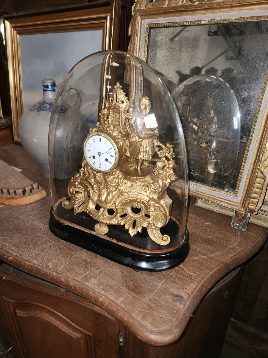 Pendule Enregile Doree Sous Son Globe De Verre d'époque Napoléon 3-photo-2