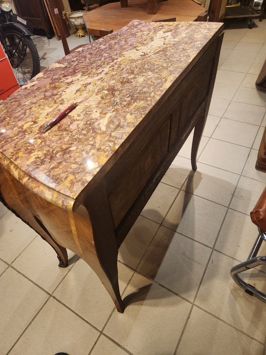 Commode De Style Louis XV En Bois De Placage Dessus Marbre -photo-1
