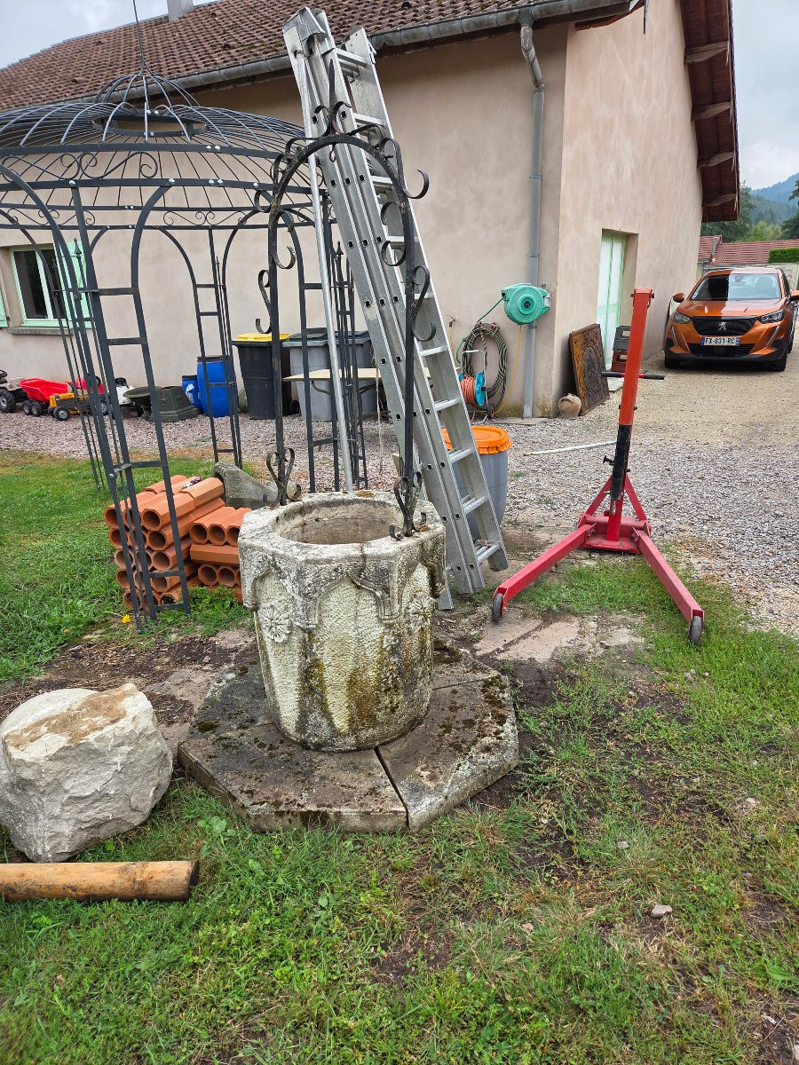 Reconstituted Stone Well From The 70s Based On A 17th Century Model-photo-6