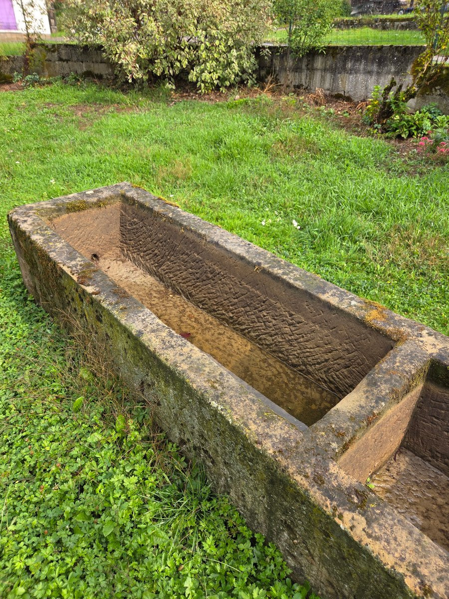 Large Basin In Vosges Sandstone From The Early 19th Century -photo-3