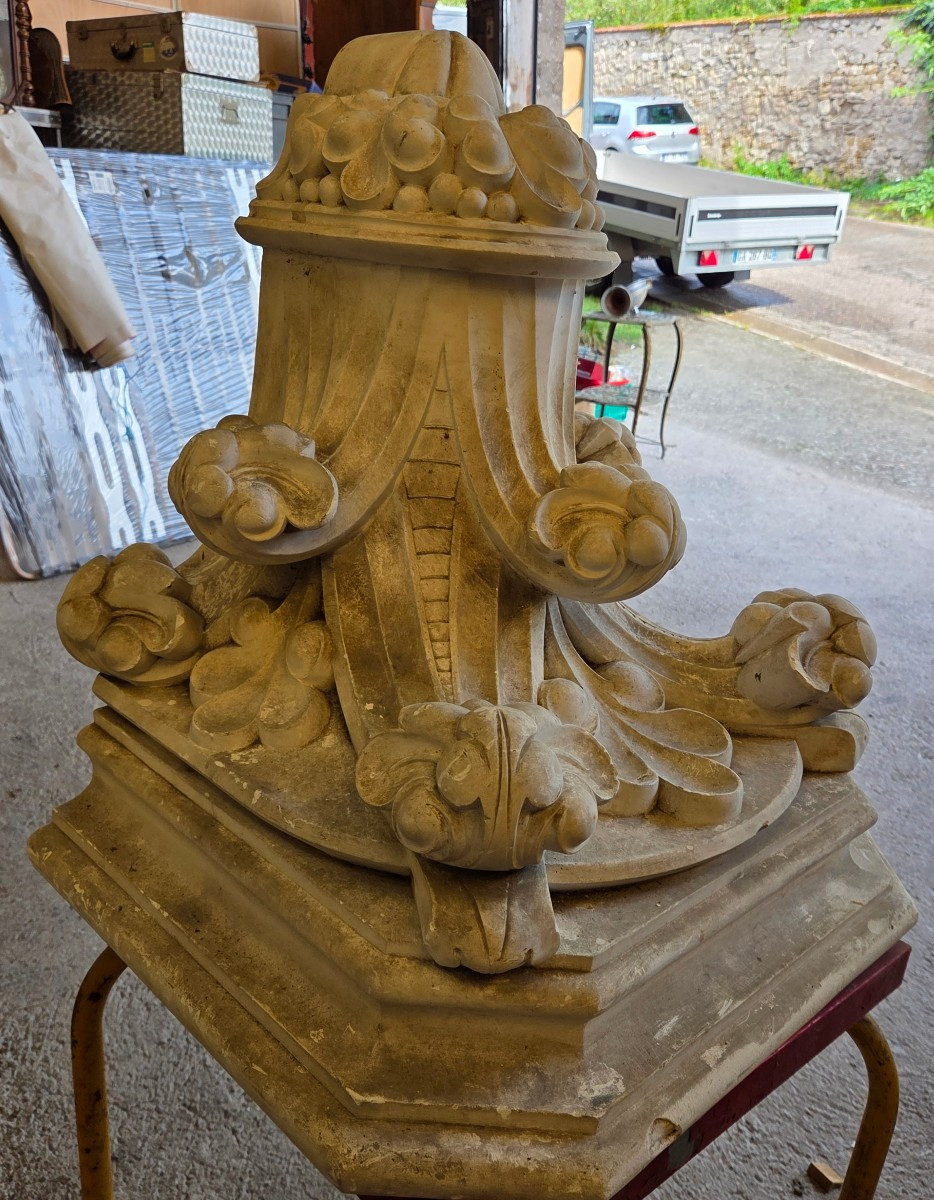 Monumental Late 19th Century Wall Console To Support A Large Statue