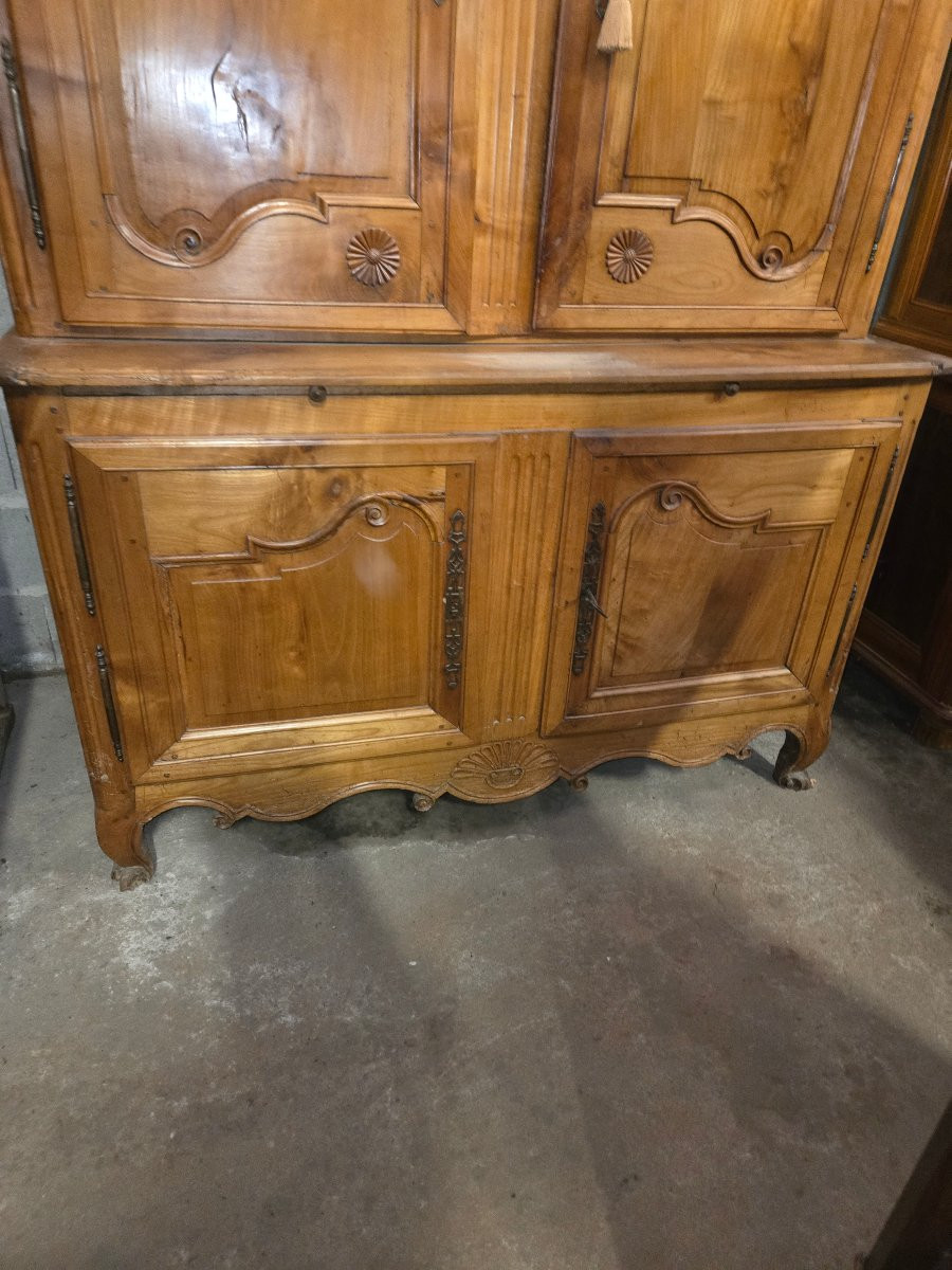 Buffet Louis XV façade en ceriser due la première partie du 19eme -photo-1