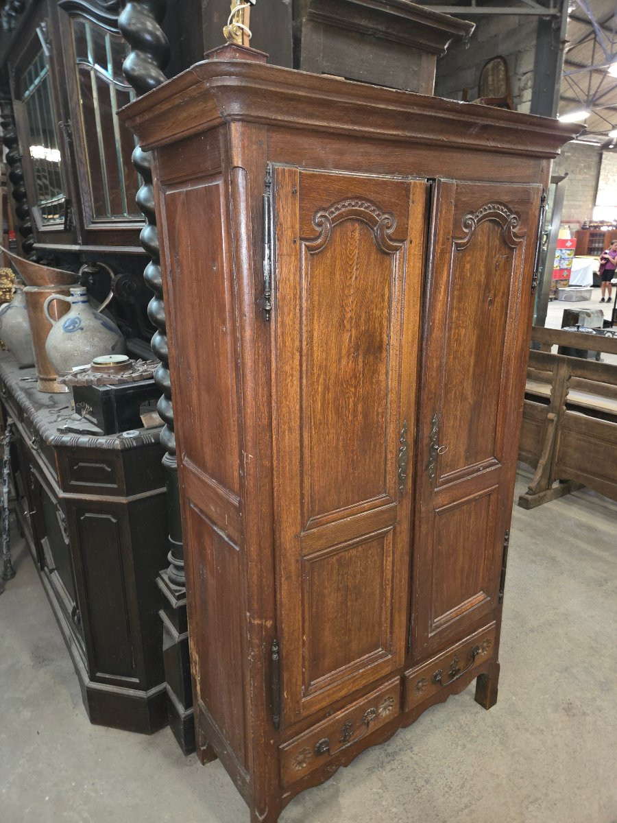 Armoire louis XIV en chene tres rare par son format -photo-2
