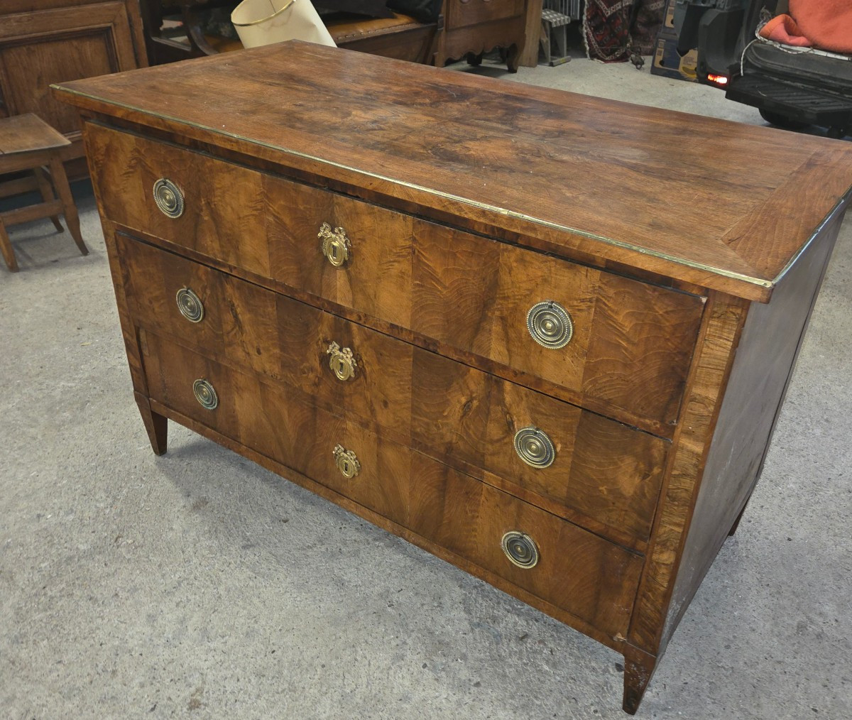 Louis XVI Walnut Chest Of Drawers, Early 19th Century 