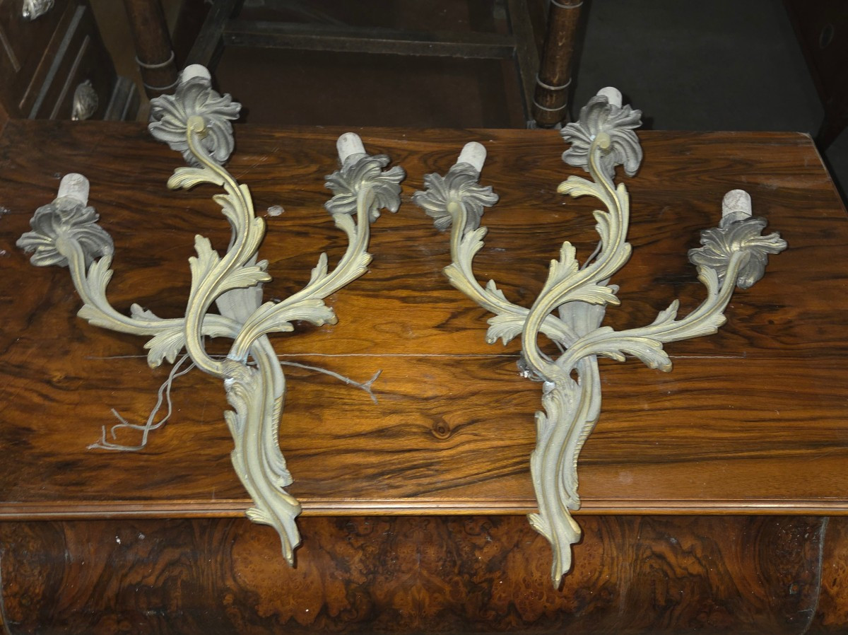 Pair Of Louis XV Bronze Wall Lights, Late 19th Century 