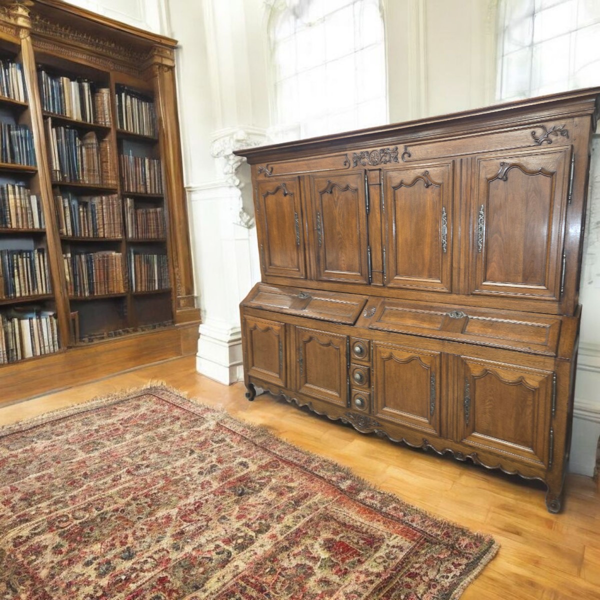 Buffet lorrain 2 corps a 8 portes et double scriban du 19eme en chene région nanceenne