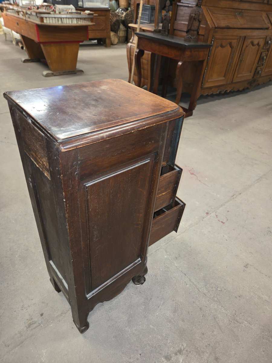 Meuble 3 tiroirs galbes de style louis XIV du 19eme siècle en noyer et chêne -photo-4