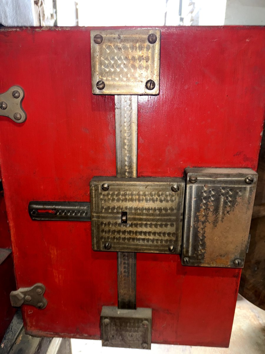 Coffre fort Sériques a Blamont de la 2eme partie du 19ème en metal et bois -photo-1