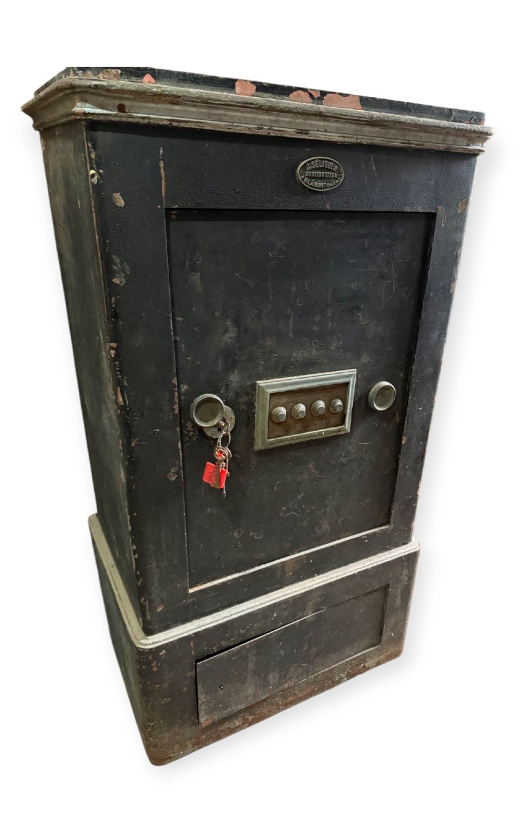 Coffre fort Sériques a Blamont de la 2eme partie du 19ème en metal et bois 