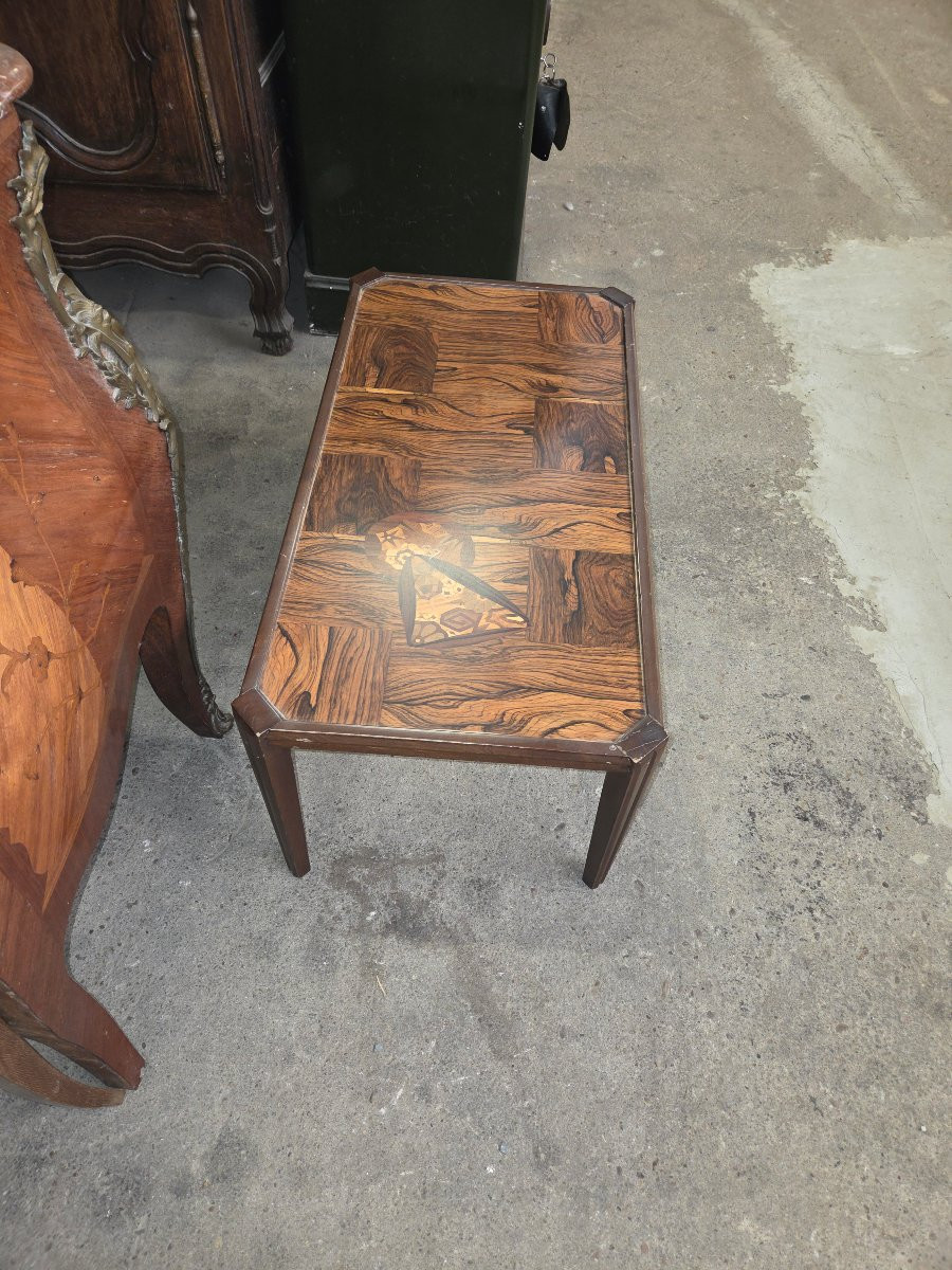 Table basse art decoen damier de palissandre et motif un marqueterie (majorelle)-photo-1