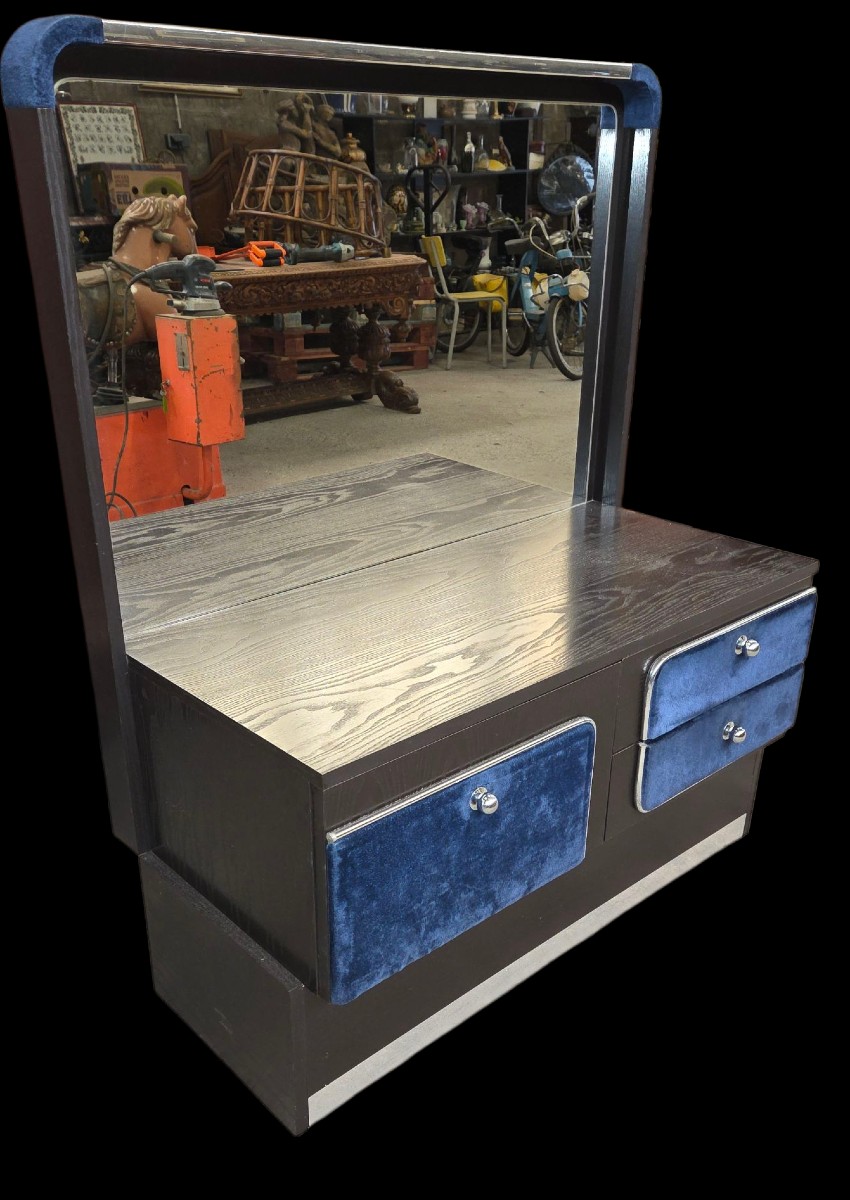 Pomtrona Hairdresser From The Early 80s