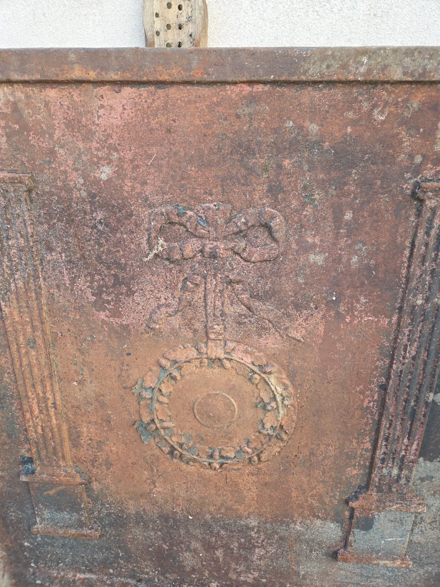 19th-century Cast Iron Fireplace Backplate With Restoration Decoration -photo-2