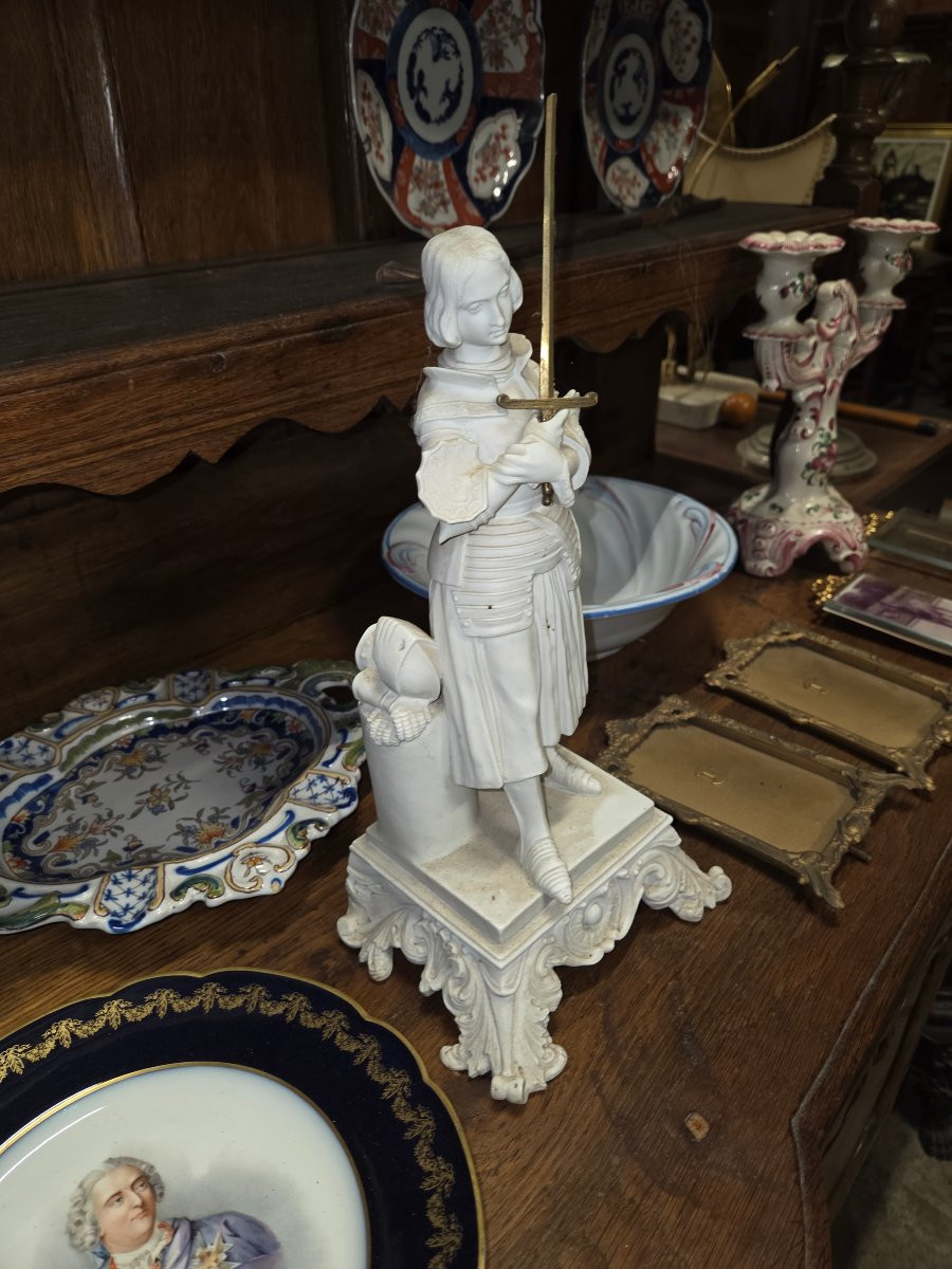 Statue de Jeanne d'arc en biscuit fin 19eme -photo-3