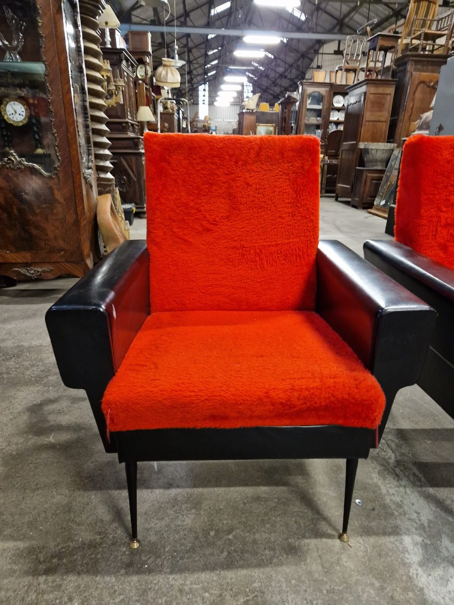Paire de fauteuils des années 60 (Skaï noir et tissu rouge)-photo-2