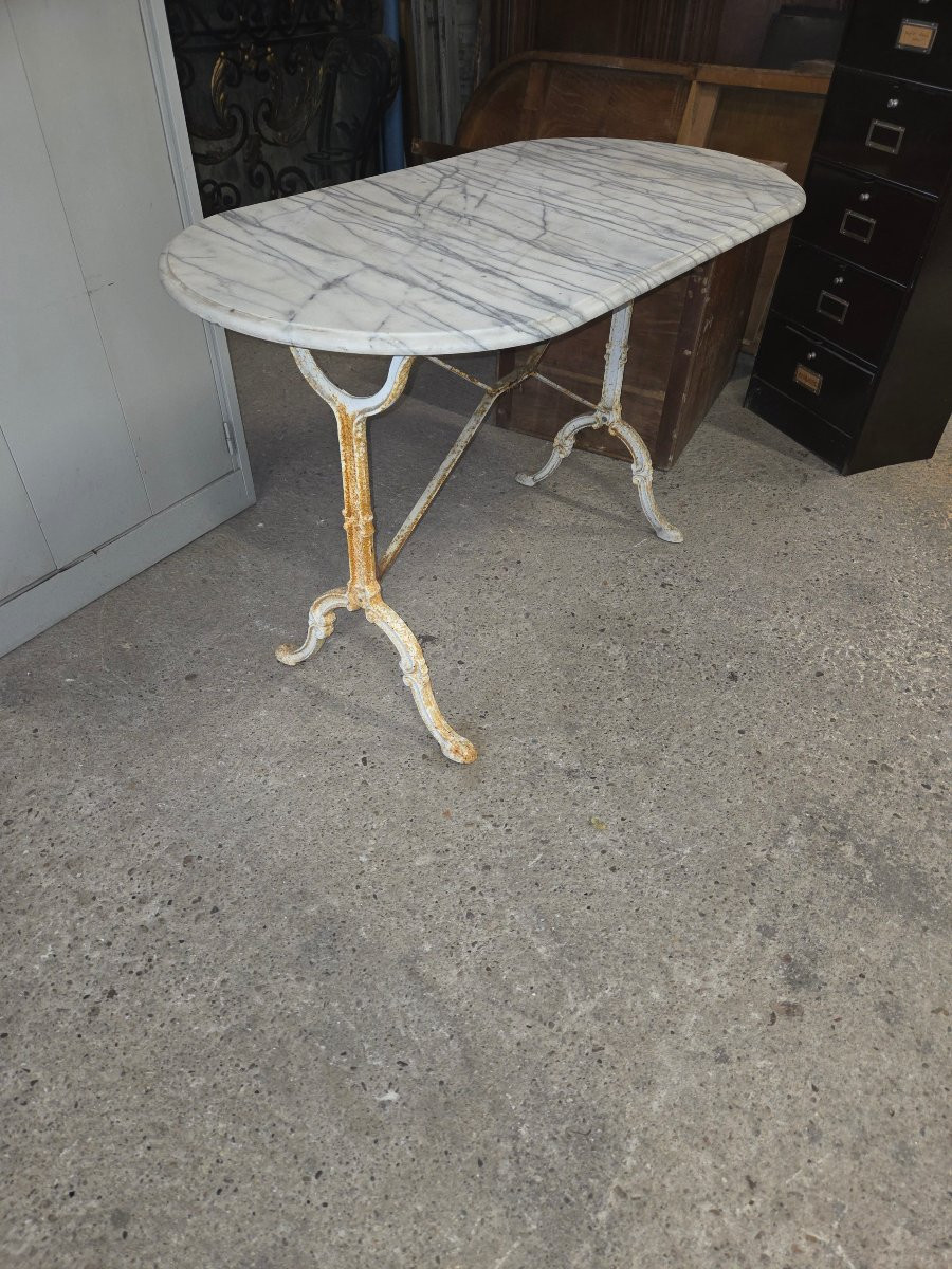 1950s Bistro Table With Oval Marble Top And Cast Iron Base-photo-1