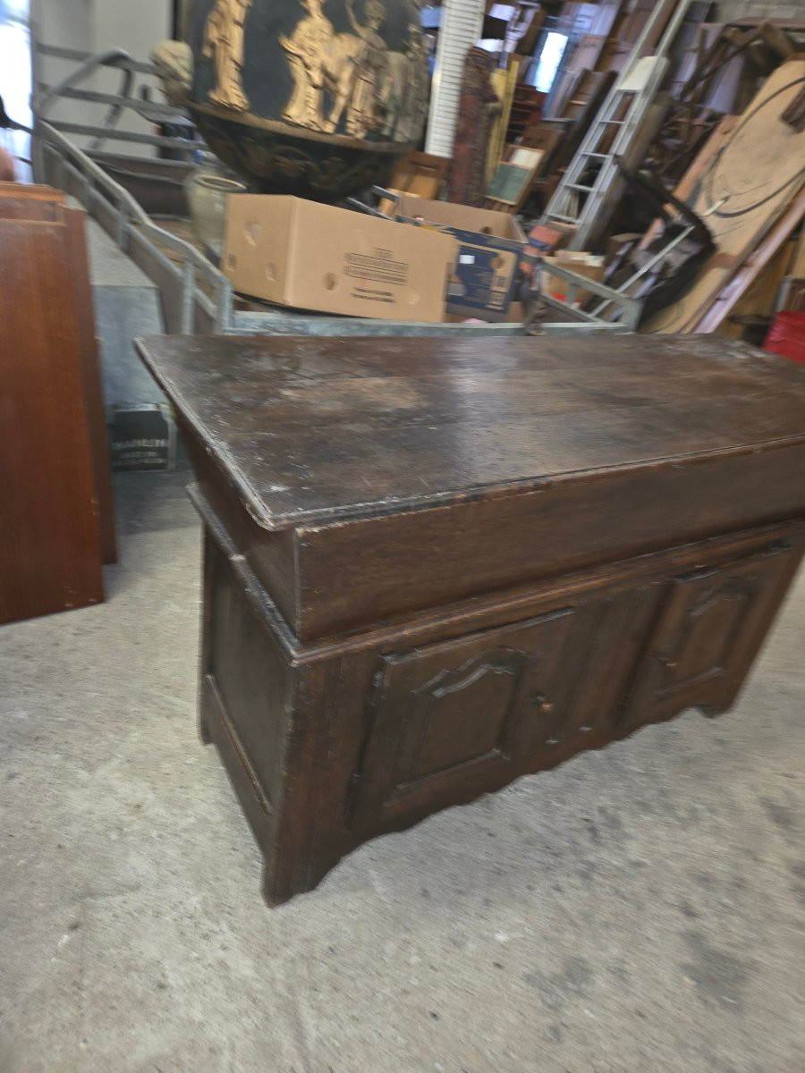 Late 18th-century Lorraine Oak Kneading Trough Buffet -photo-4