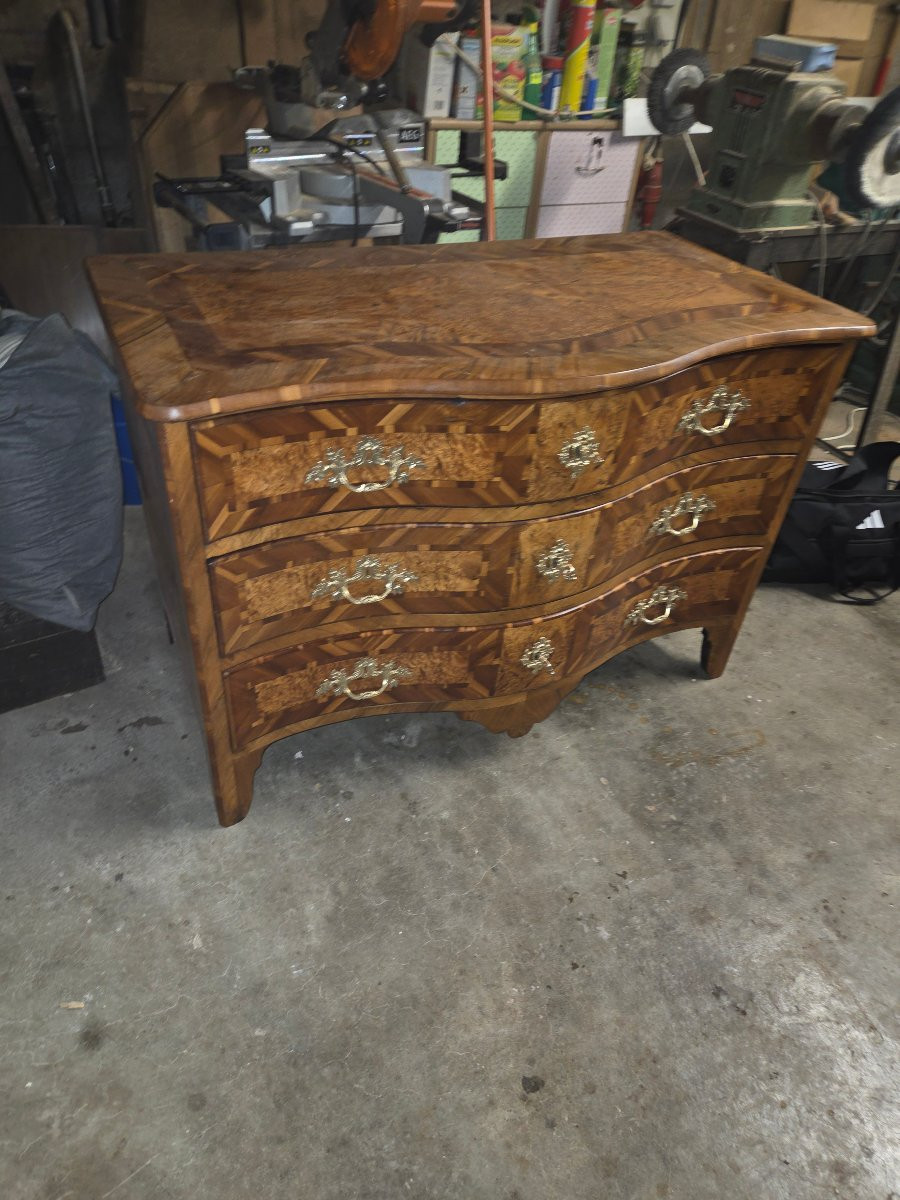 18th Century Alsatian Commode With Curved, Marquetry Details -photo-6