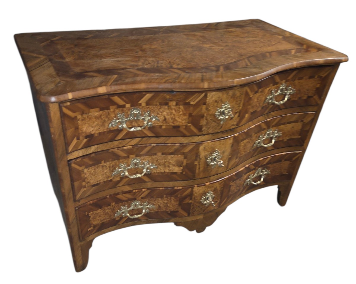 18th Century Alsatian Commode With Curved, Marquetry Details 