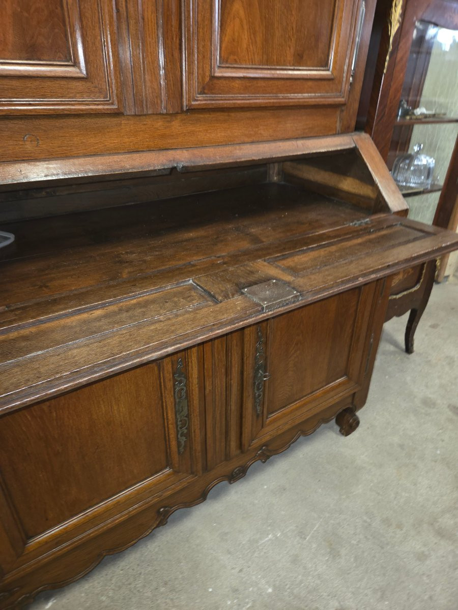 Rare Early 19th-century Lorraine Oak Sideboard/scriban With Eight Double Drop-front Doors, From The Nancy Region. -photo-4
