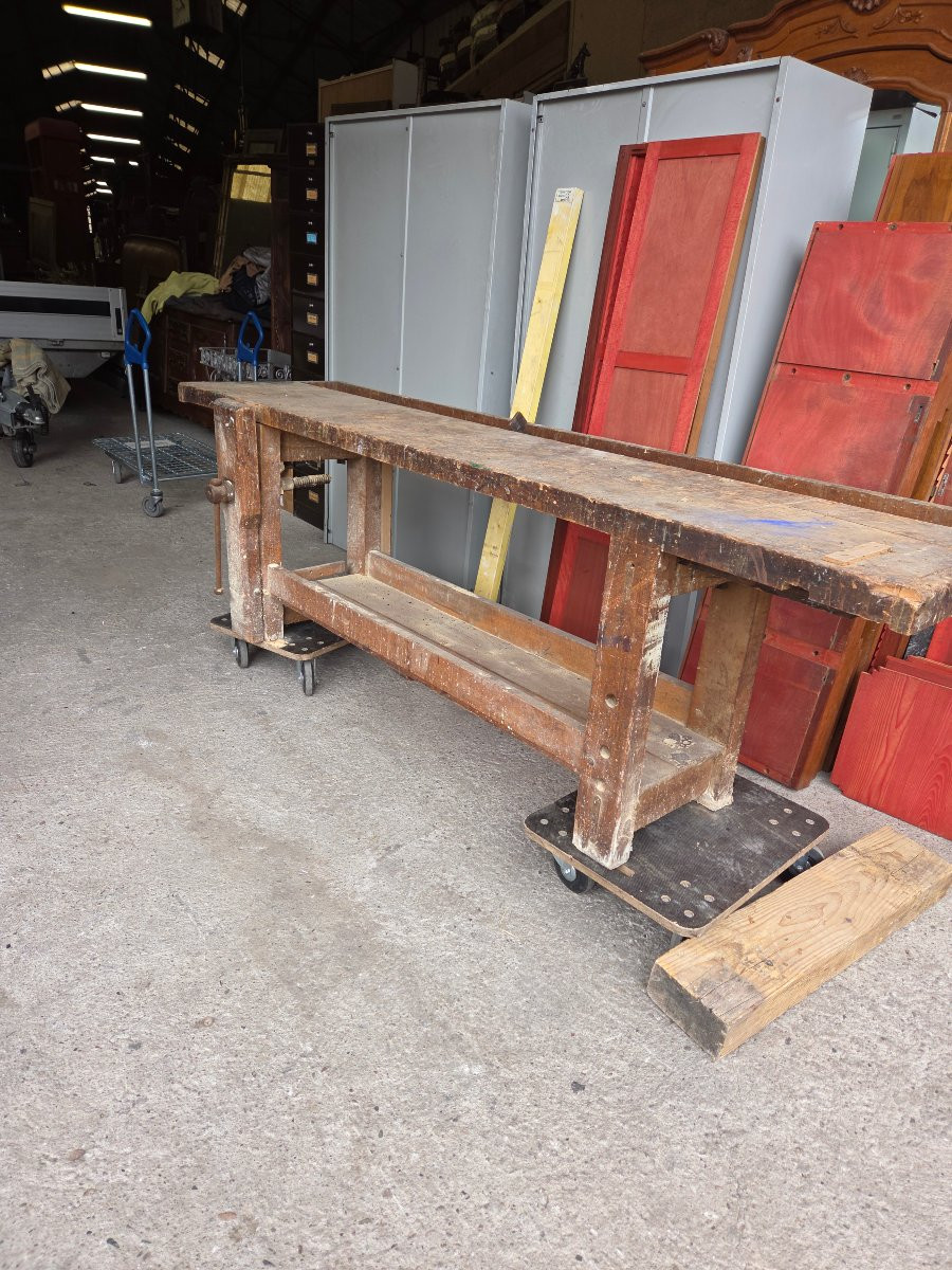 Former Workbench From An Early 20th-century Carpentry Workshop -photo-2