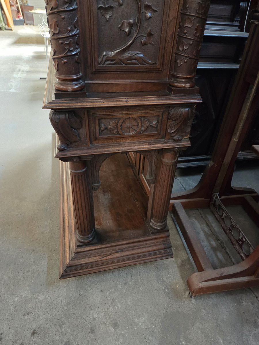 Richly Carved Renaissance Walnut Display Case Late 19th Early 20th Century-photo-8