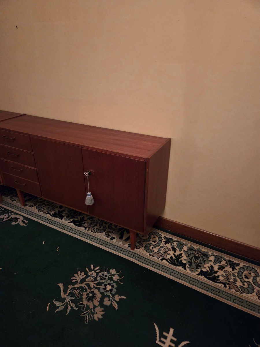 2 Scandinavian Modular Pieces Of Furniture From The 60s: A Teak Corner Unit And A Teak Enfilade.-photo-2