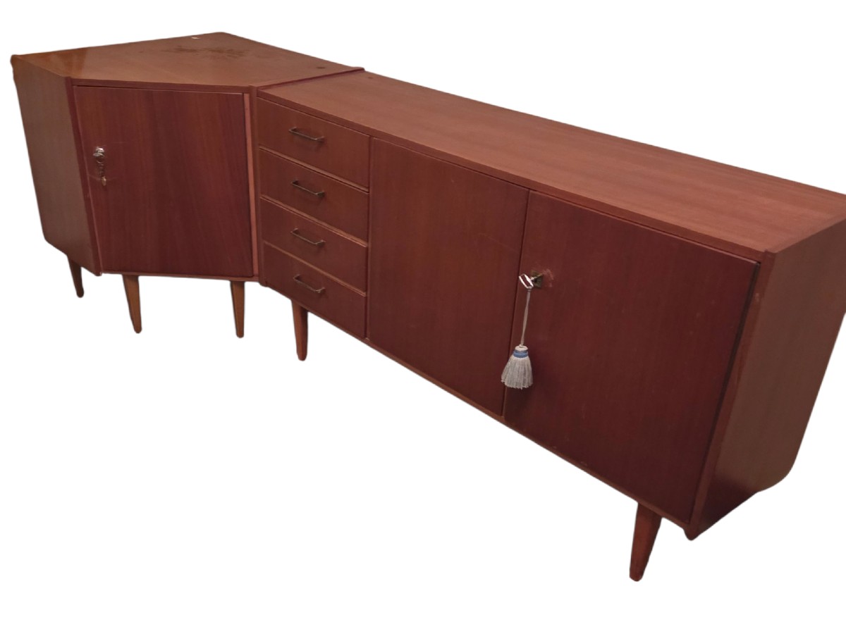 2 Scandinavian Modular Pieces Of Furniture From The 60s: A Teak Corner Unit And A Teak Enfilade.