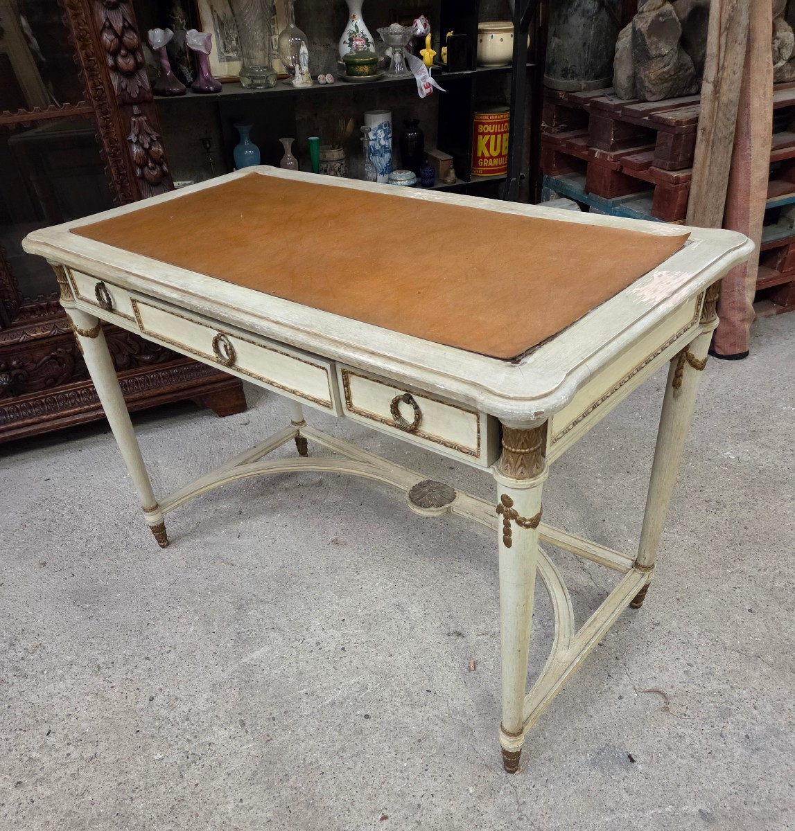 Early 20th Century Louis XVI Style Desk