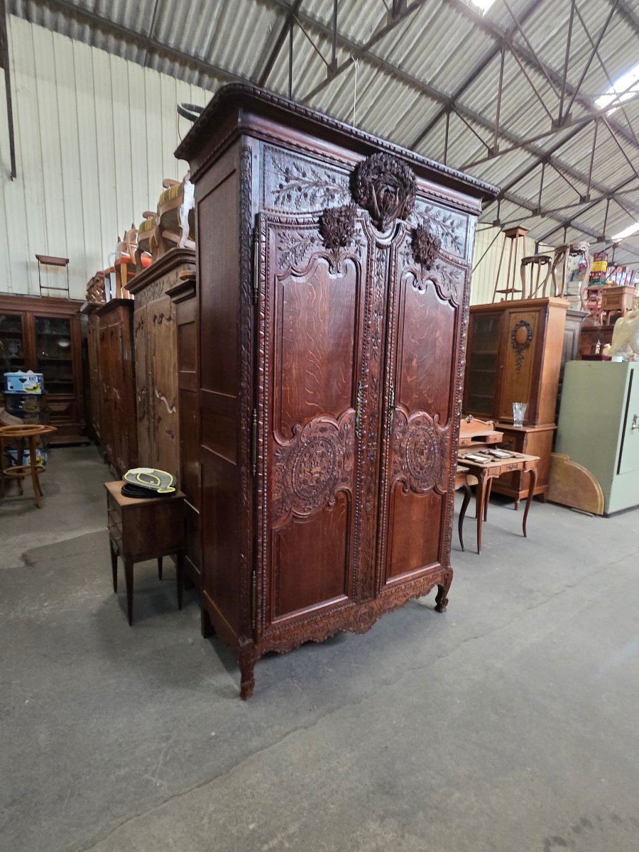 Very Richly Carved Normandy Armoire Dated 1840 Measuring 246cm-photo-6