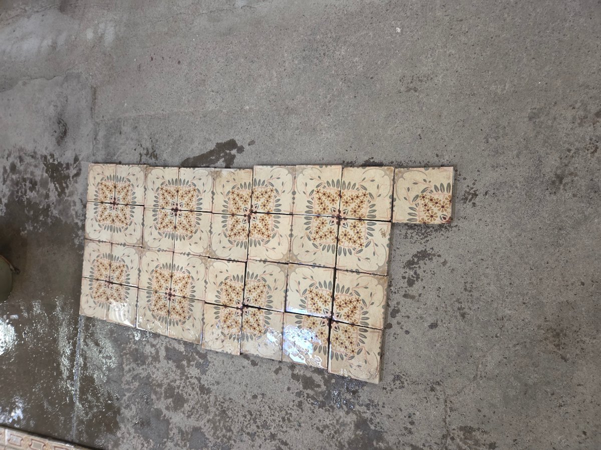 16 metres carré de carrelage en ciment des années 30-photo-1