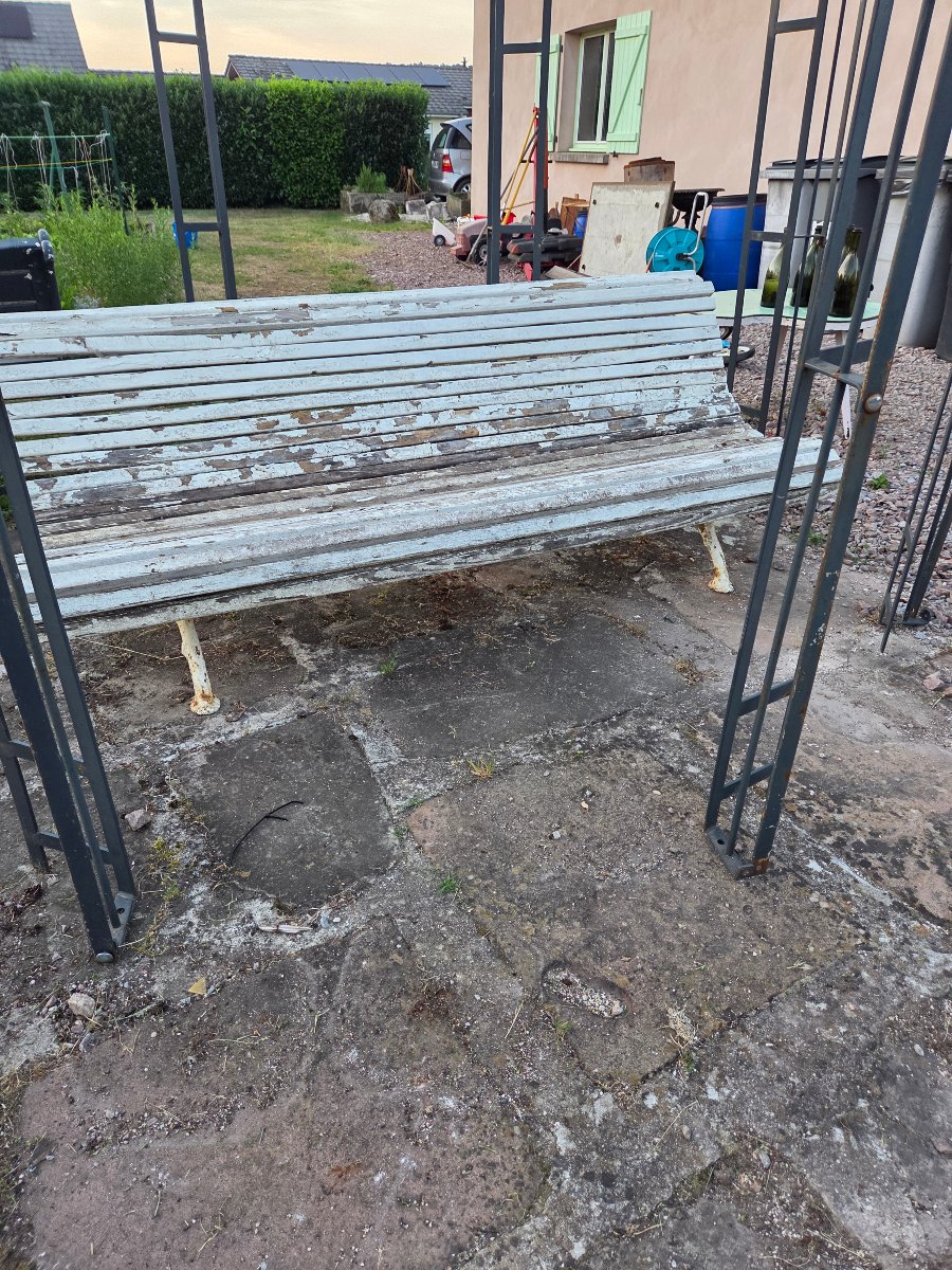 Late 19th-century Garden Bench With Cast-iron And Wood Base -photo-3