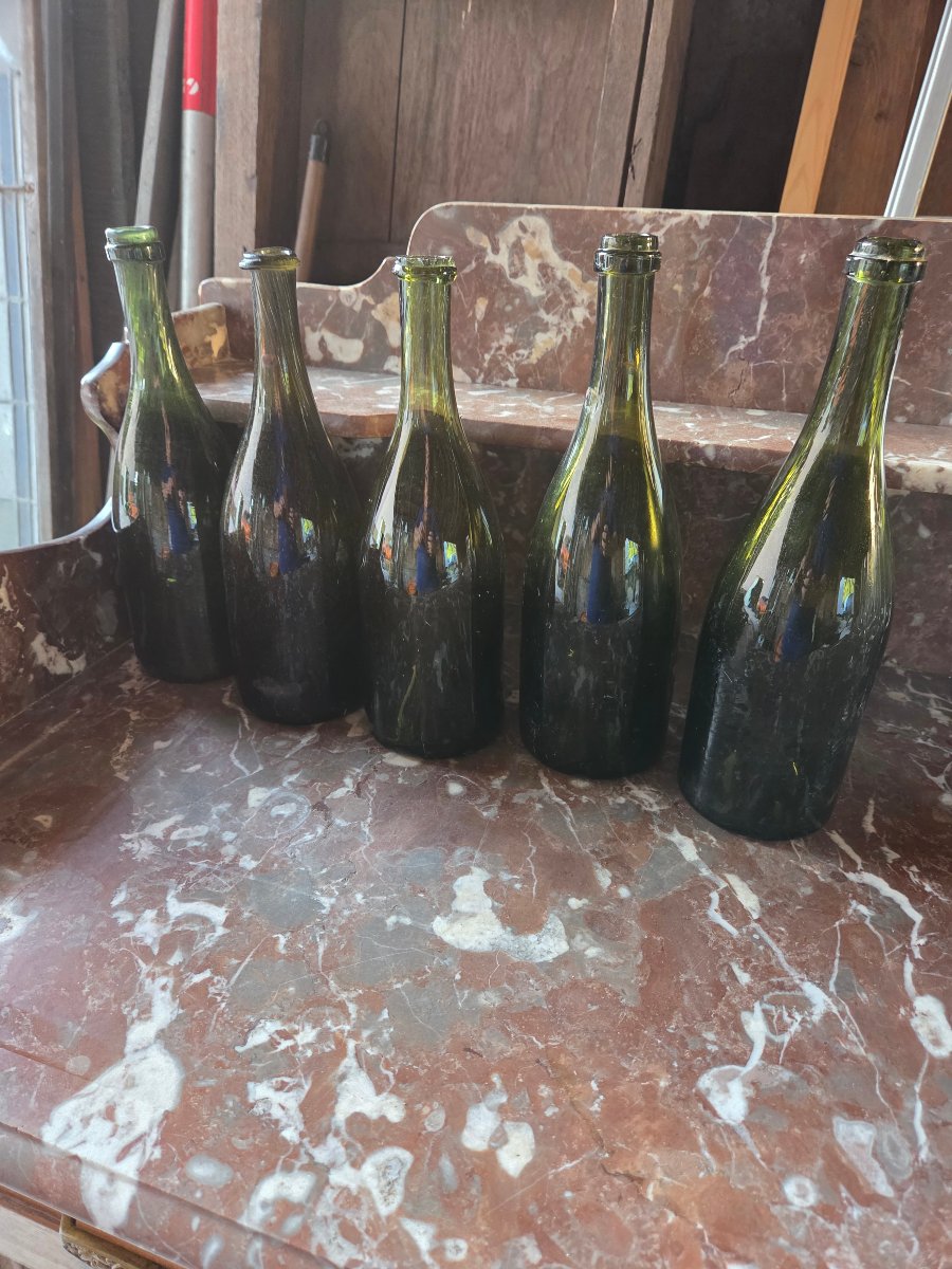 5 18th-century Hand-blown Glass Bottles (used For Brandy)