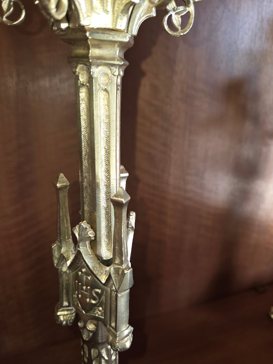 Pair Of 19th-century Gothic-style Bronze Candlesticks -photo-1
