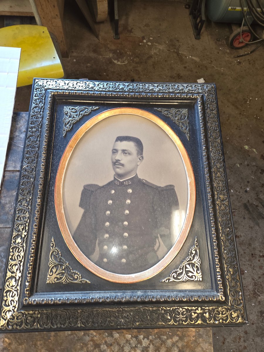 Cadre Napoléon III pour portrait 